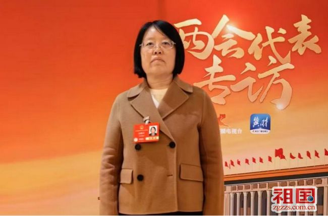 从“林果专家”到乡村振兴践行者：刘素云的绿色征程