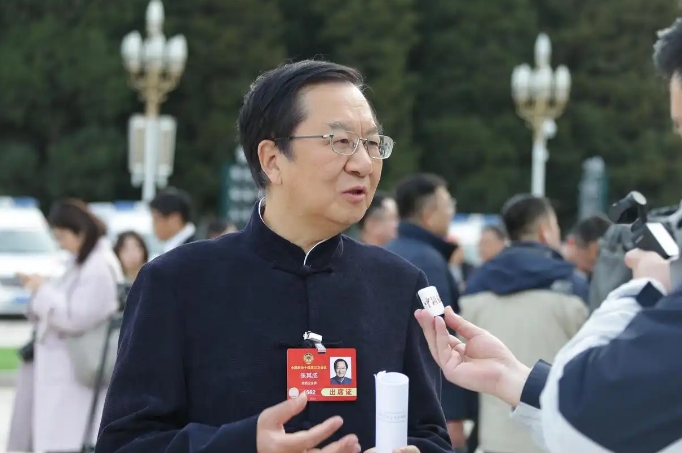 全国政协委员张其成：建议将心理咨询、心理治疗纳入医保覆盖范围