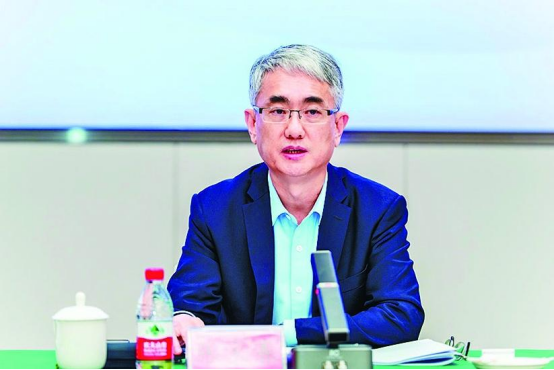 张永春：贯彻两会精神全力推进工作