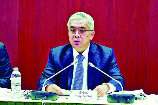 黄少泽：完善国安机制保障社会稳定，强化责任担当维护国安